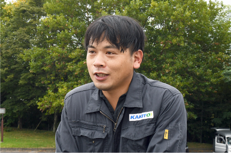 社員インタビュー写真（S.R.）